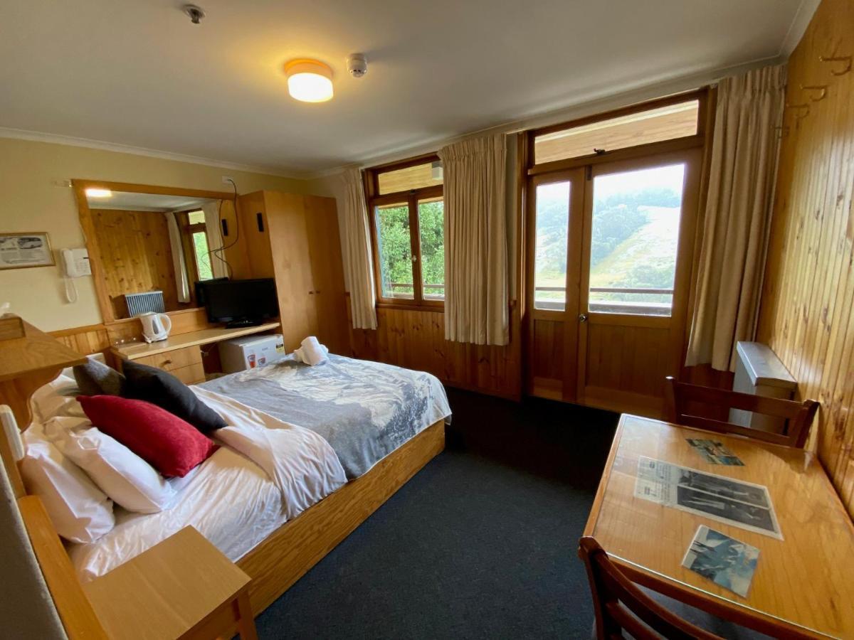 Candlelight Hotel 3*
