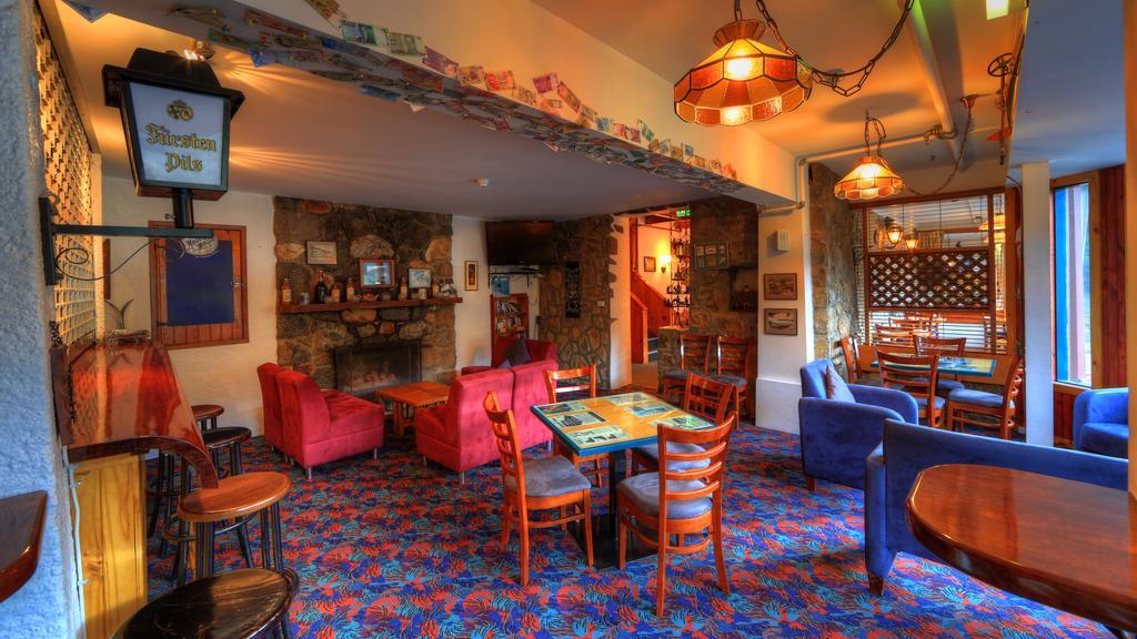 Candlelight Hotel